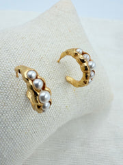 Andcopenhagen - Earrings - 18 Karat gold plated brass - Pearl Croissant