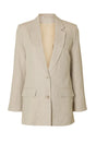Lys beige blazer med slagkrave, to frontlommer og to knapper, klassisk og elegant design.