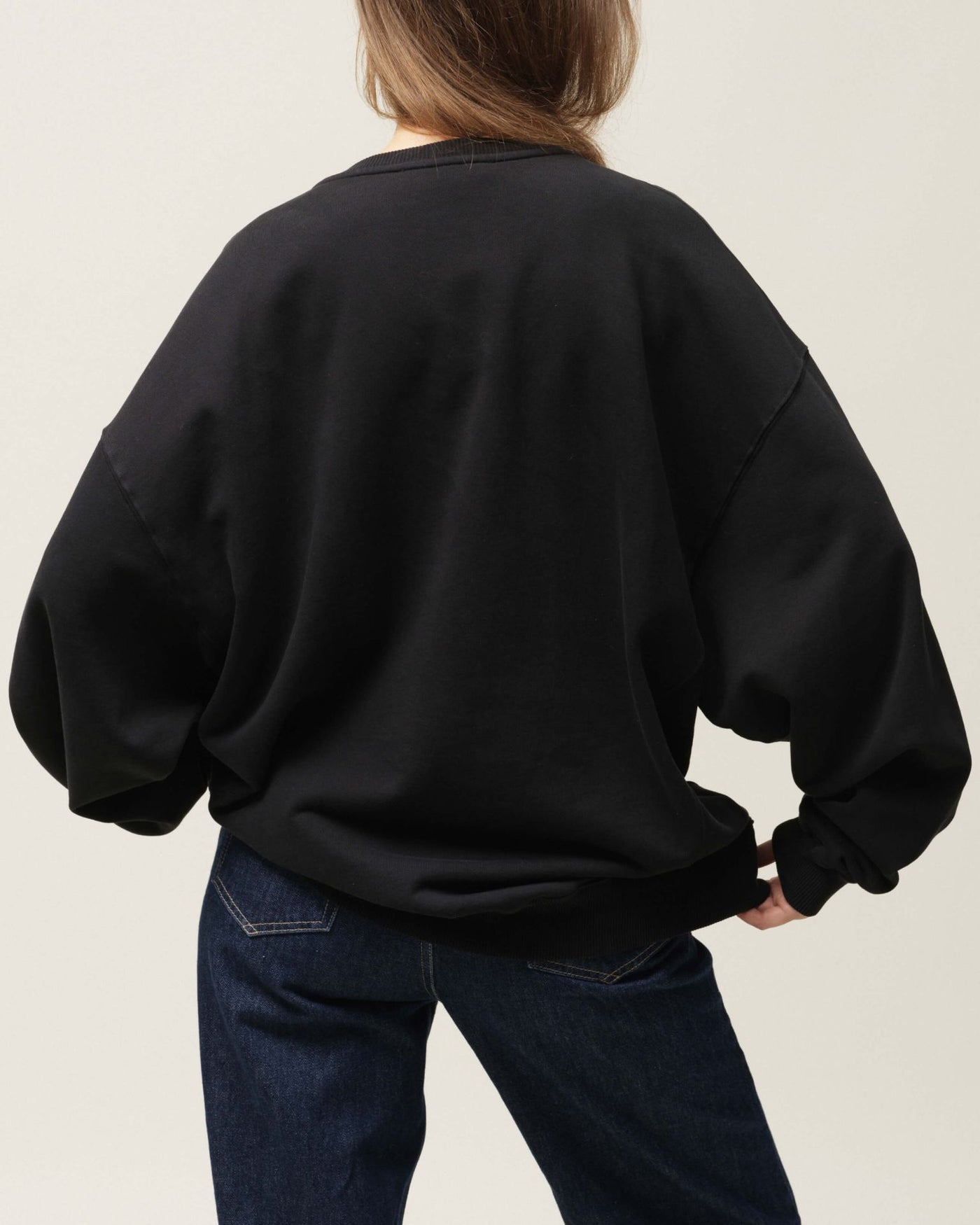 Inuikii - Sweatshirt - Black - Flock Logo