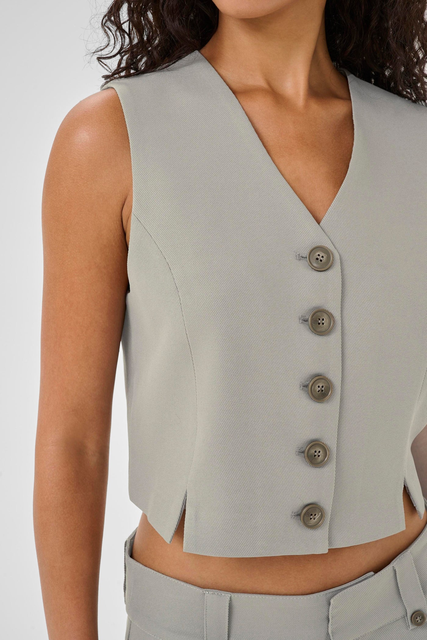 My Essential Wardrobe - Vest - Grey - Disa