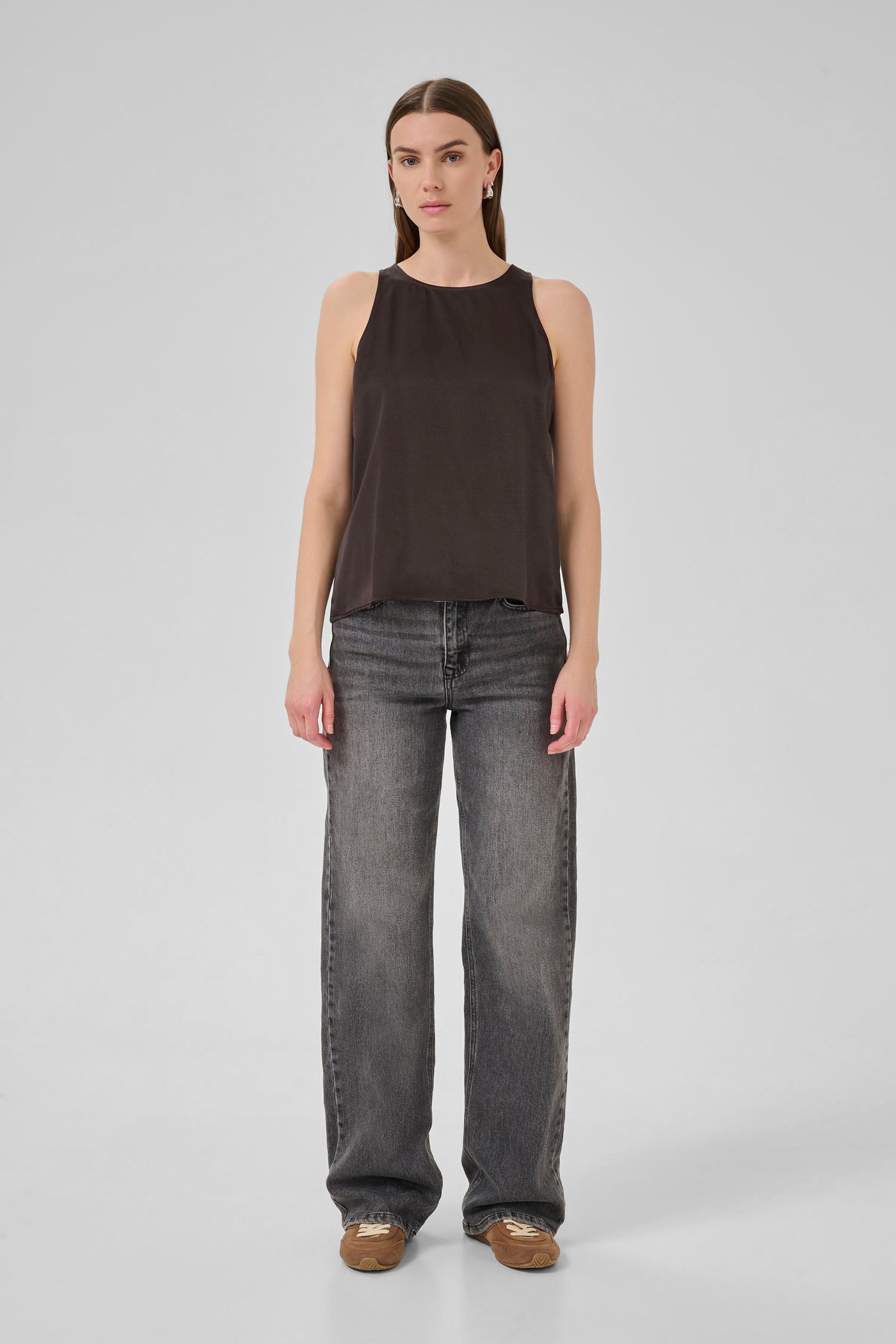 My Essential Wardrobe - Top - Espresso - Estelle