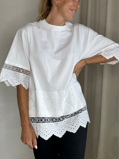 Sassy Copenhagen - T-shirt - Hvid Blonde - Liva ( bemærk preorder)