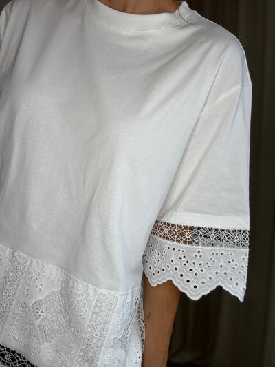 Sassy Copenhagen - T-shirt - Hvid Blonde - Liva ( bemærk preorder)