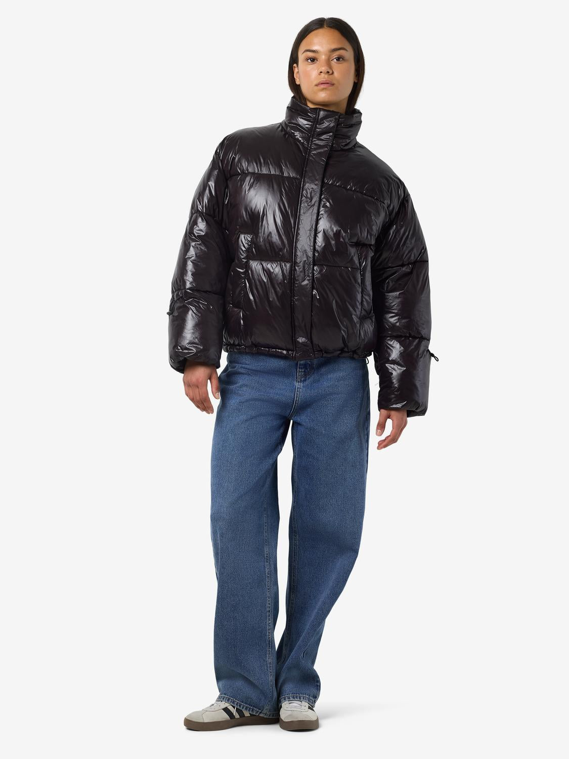 Noisy May - Puffer Jacket - Aubergine Black - Allie Shiny