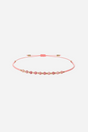 Armbånd med blush pink perler og gyldne accenter. Justerbar pink snor tilpasning.