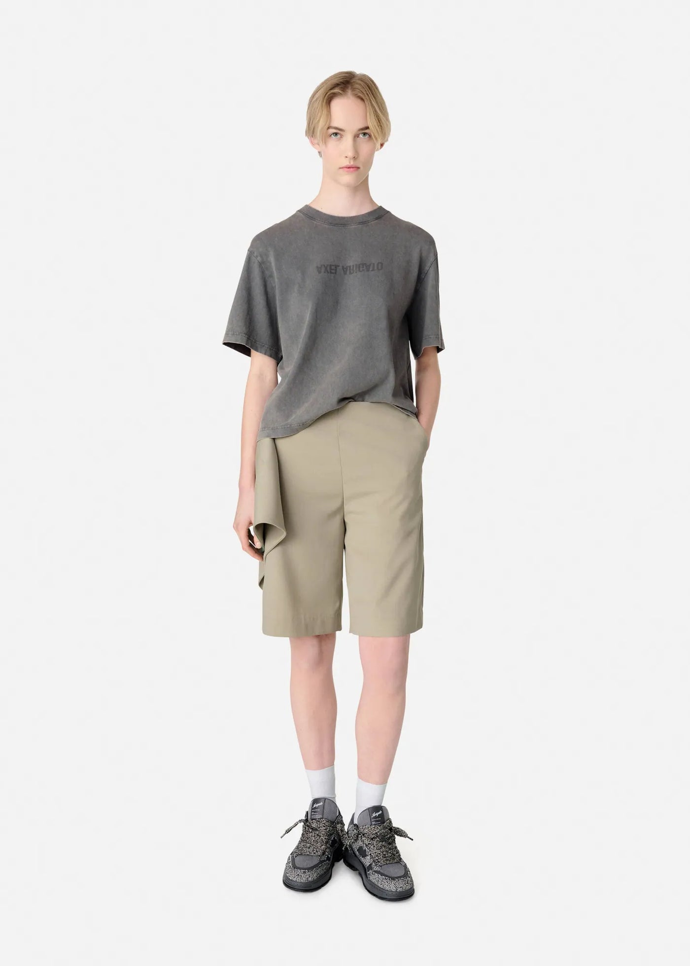 Axel Arigato - T-shirt - Steel grey - Distort