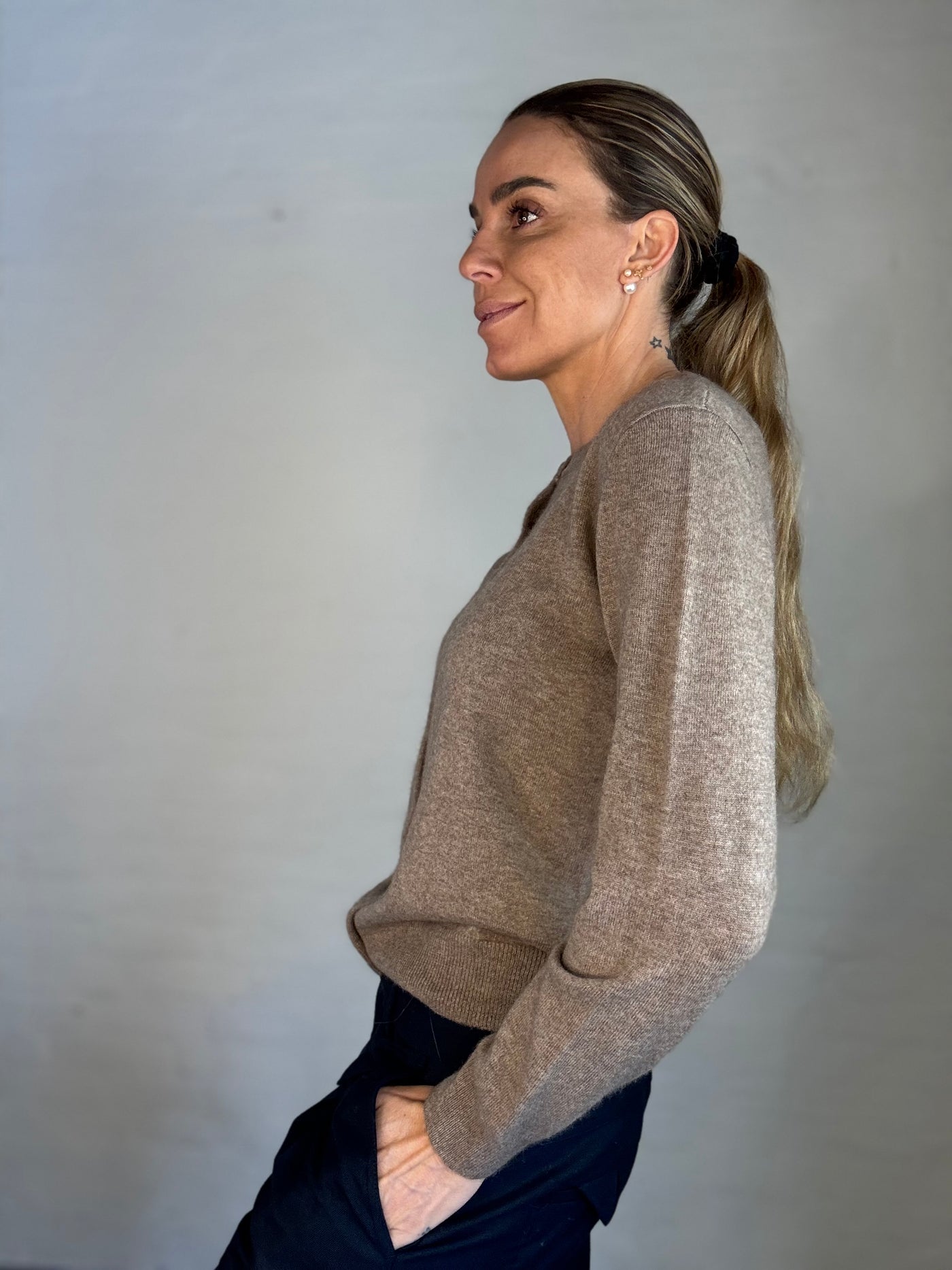 Sassy Copenhagen - Cashmere Cardigan - Dark Coffee - Johanne