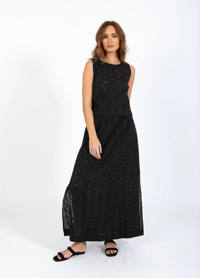 CC Heart - Top - Black embroidery anglaise - Allie