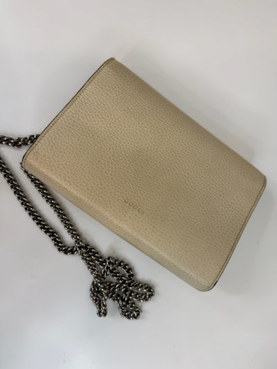 Gucci - Dionysus GG supreme chain wallet - Cream - Second hand