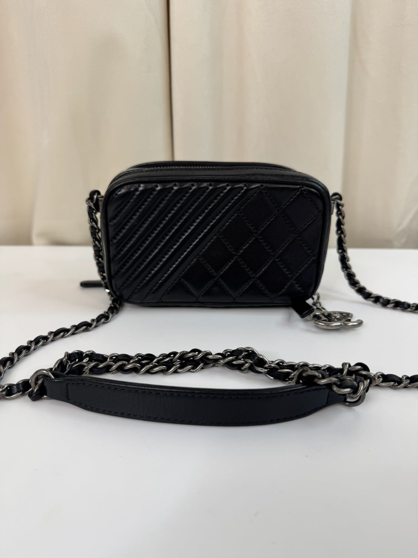 Chanel - Diamond flap bag - Shoulder bag - Second hand