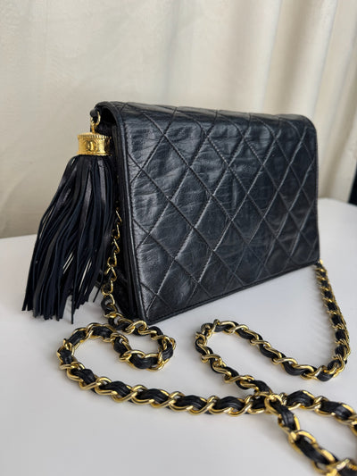 Chanel - Diamond Quilted Tassel flap bag - Secondhand