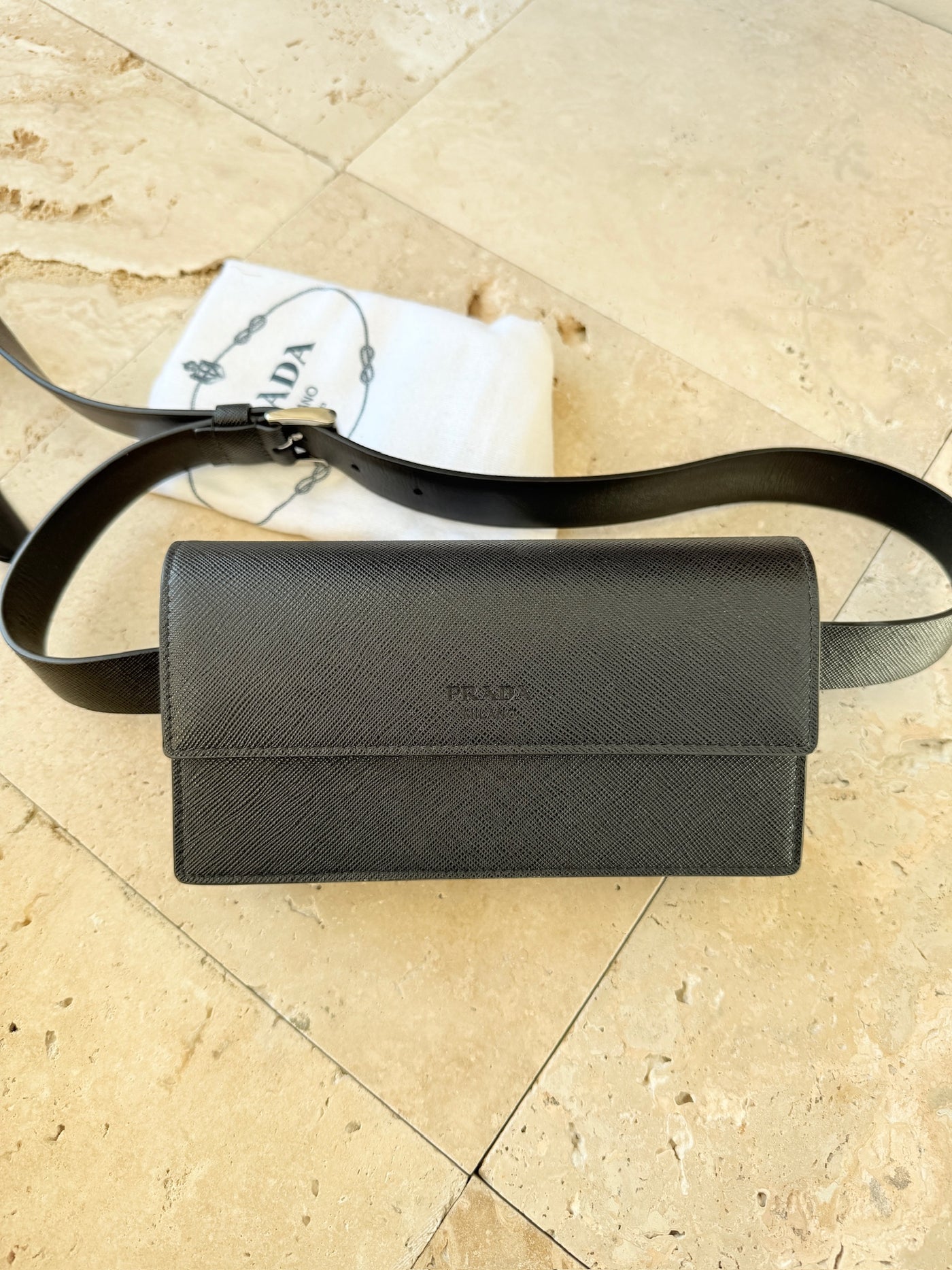 Prada - Prada Leather Belt Bag - Sort - Secondhand