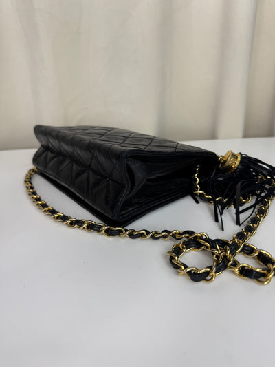 Chanel - Diamond Quilted Tassel flap bag - Secondhand