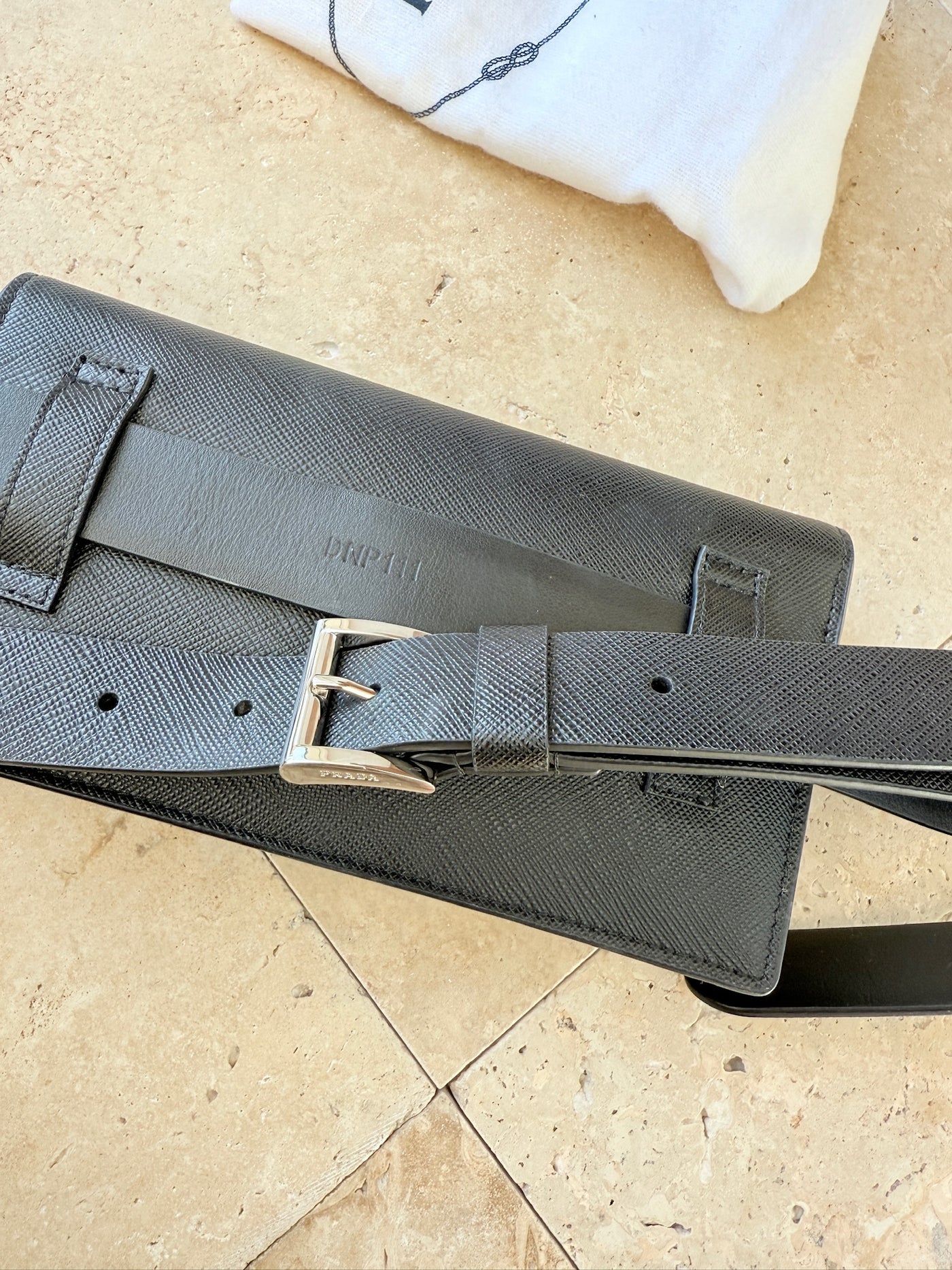 Prada - Prada Leather Belt Bag - Sort - Secondhand