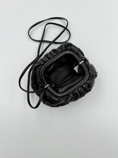 Bottega Veneta - Casette Purse - Black - Secondhand