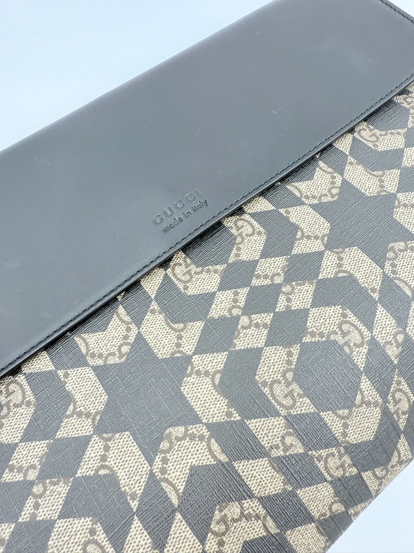 Gucci - Clutch - GG Supreme Monogram Caleido - Secondhand