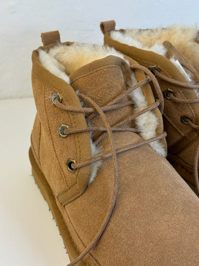 Lambskin with laces teddy bear boots - tan “Normal in size”