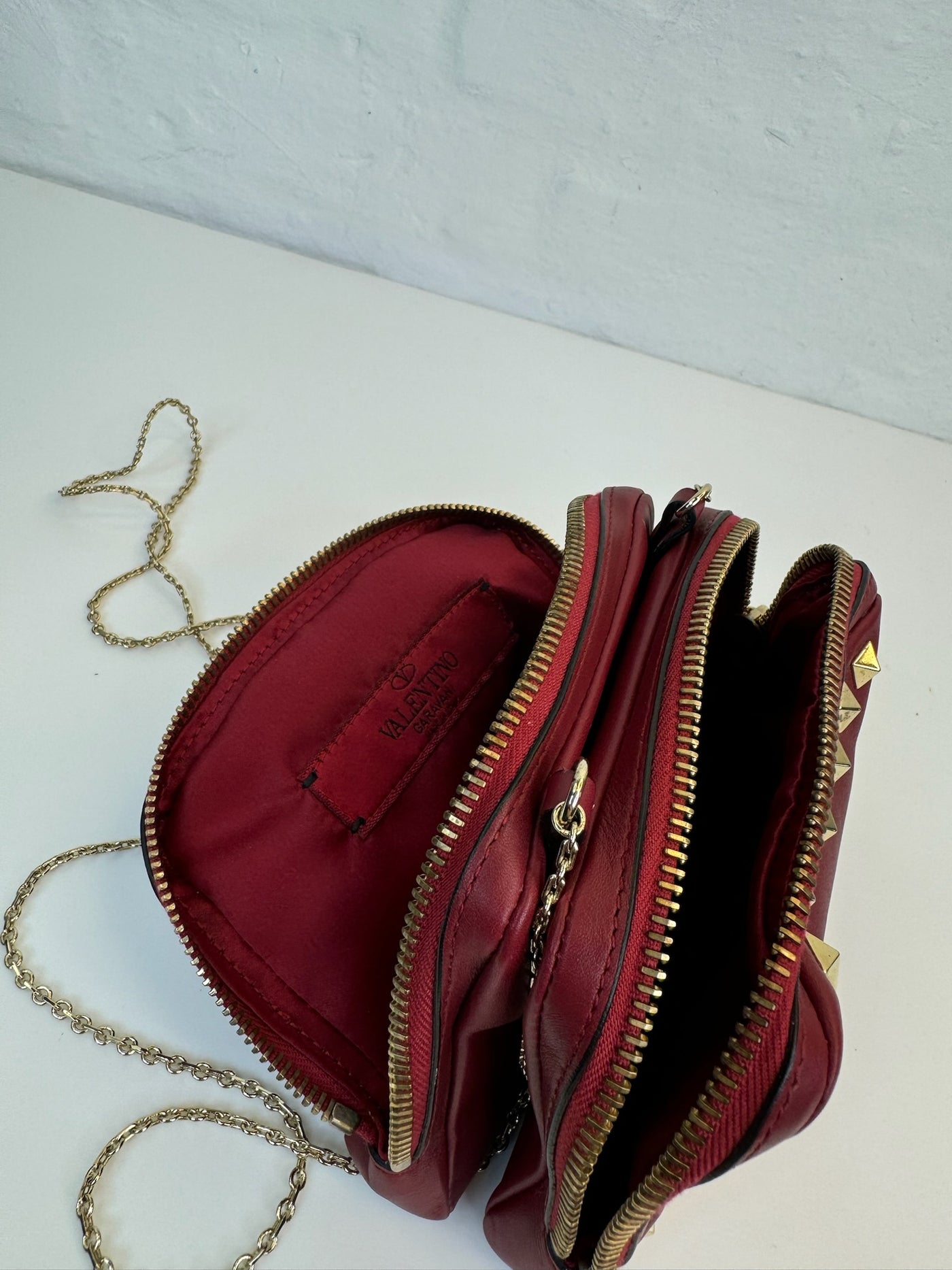 Valentino -  Garavani Rockstuds - Rød - Crossbody - Secondhand