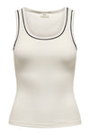Hvid ribbet tanktop fra JDY med rund hals og sorte detaljer, brede stropper.