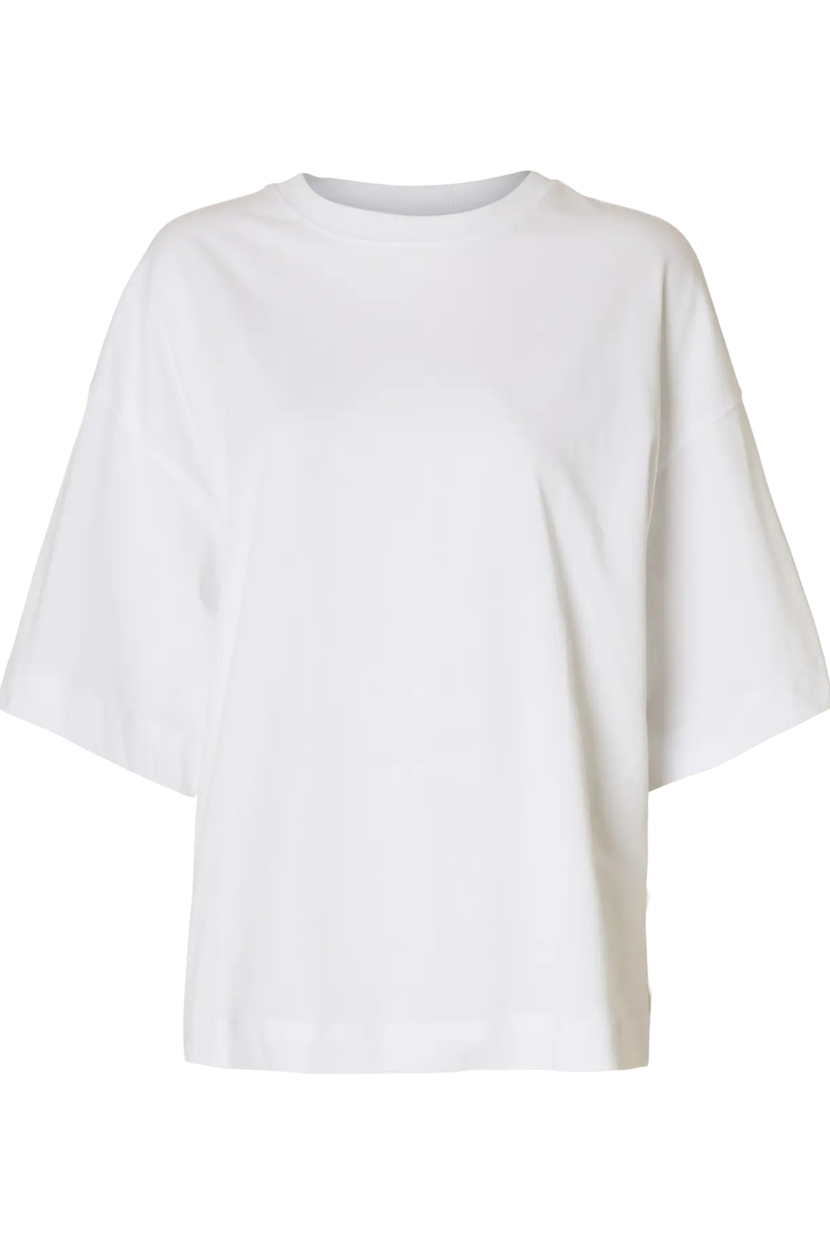 Hvid oversized T-shirt fra Selected Femme med rund hals og korte ærmer, der går ned over hofterne.