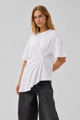 My Essential Wardrobe - Blus - Vit - Nupti Drape