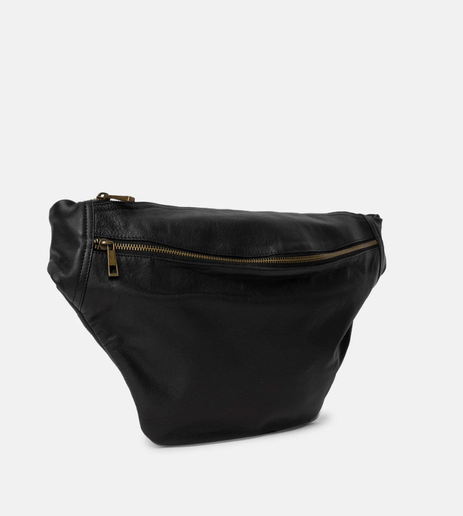 Re:Designed - Crossbody taske - Sort læder - Merla Urban