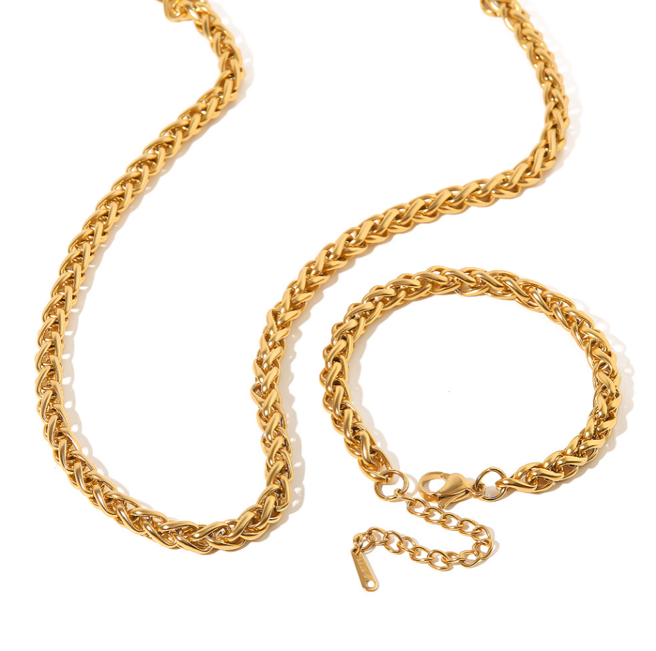 Nine - Greer Necklace