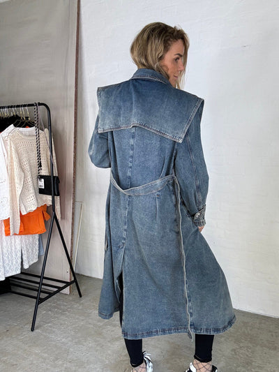 Sassy Copenhagen Jakker Denim trenchcoat jakke- Washed blue - Victoria - Sassy Copenhagen