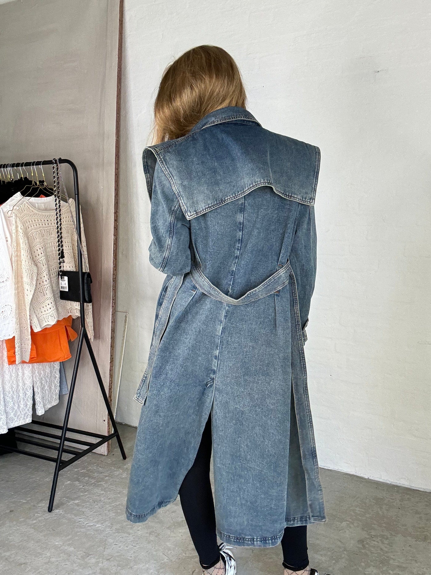 Sassy Copenhagen Jakker Denim trenchcoat jakke- Washed blue - Victoria - Sassy Copenhagen