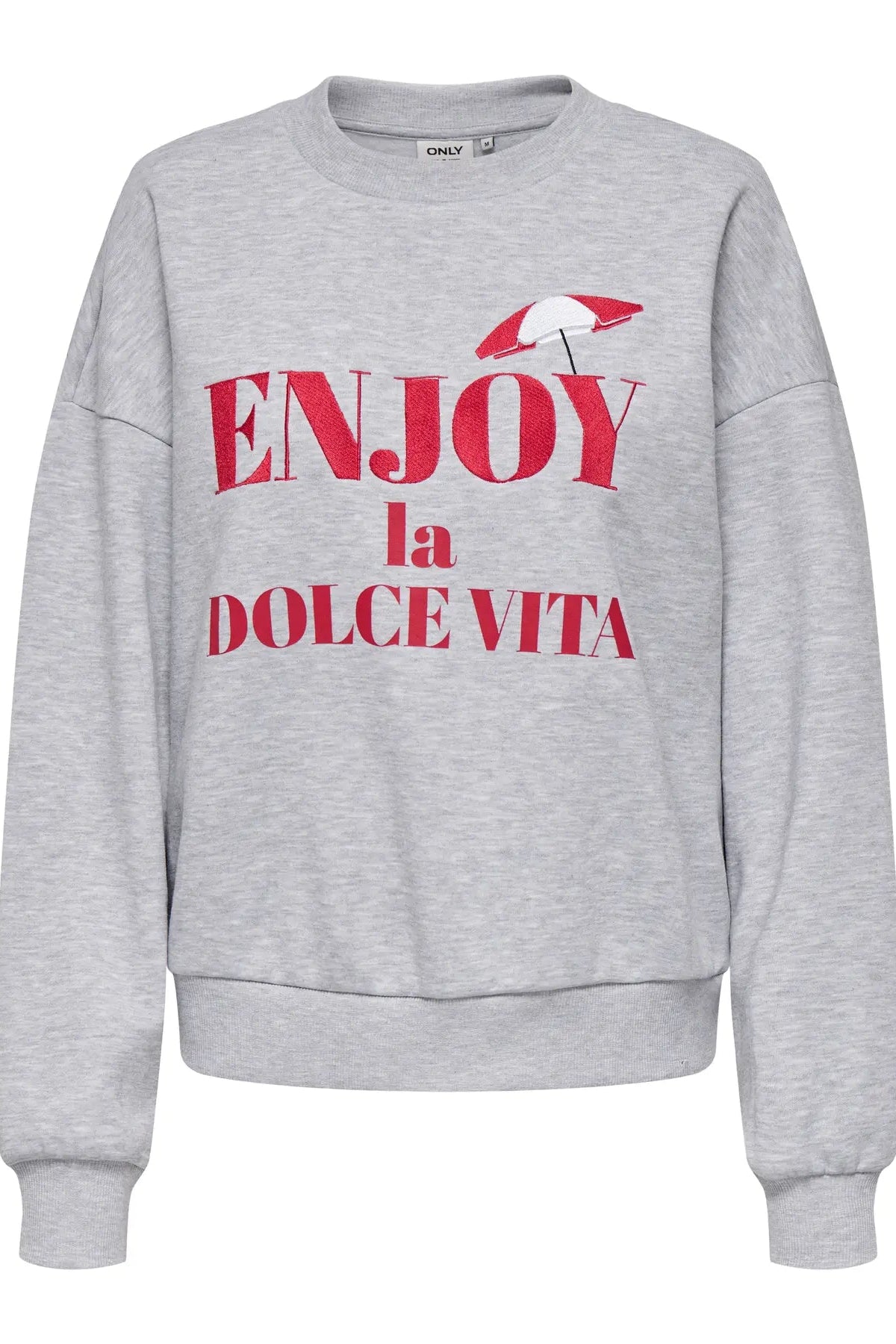 Grå sweatshirt med rød tekst "ENJOY la DOLCE VITA" og parasol, rund hals og lange ærmer.